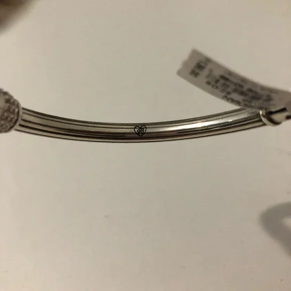 NWT Brighton Meridian Silvertone Crystal Sparkle Hinged Cuff Bangle Bracelet - Picture 4 of 4